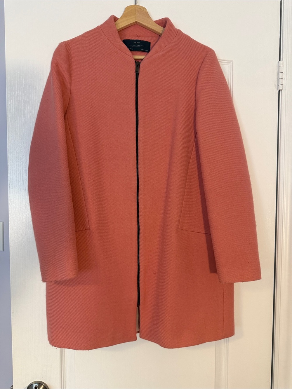 ZARA BASIC Coral Textured Coat – Size L – Fully Lined